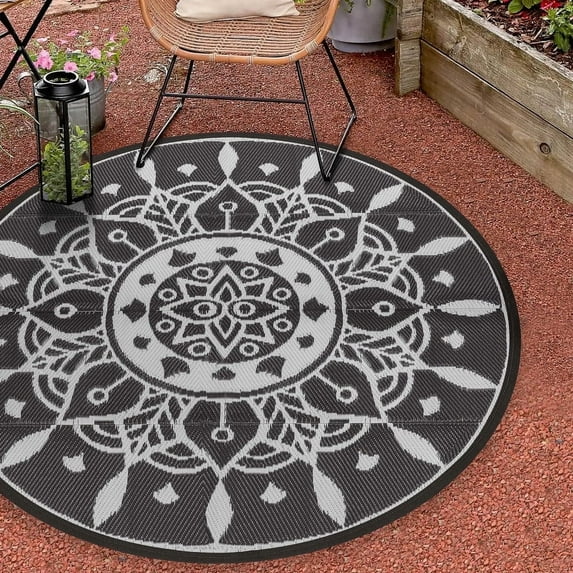 Nuu Garden 5 ft Outdoor Rug Waterproof with Carrying Bag, Outdoor Plastic Straw Rug, Round Indoor Outdoor Rugs for Patio, Garden, Balcony, Picnic, Camping, RV, Black & White