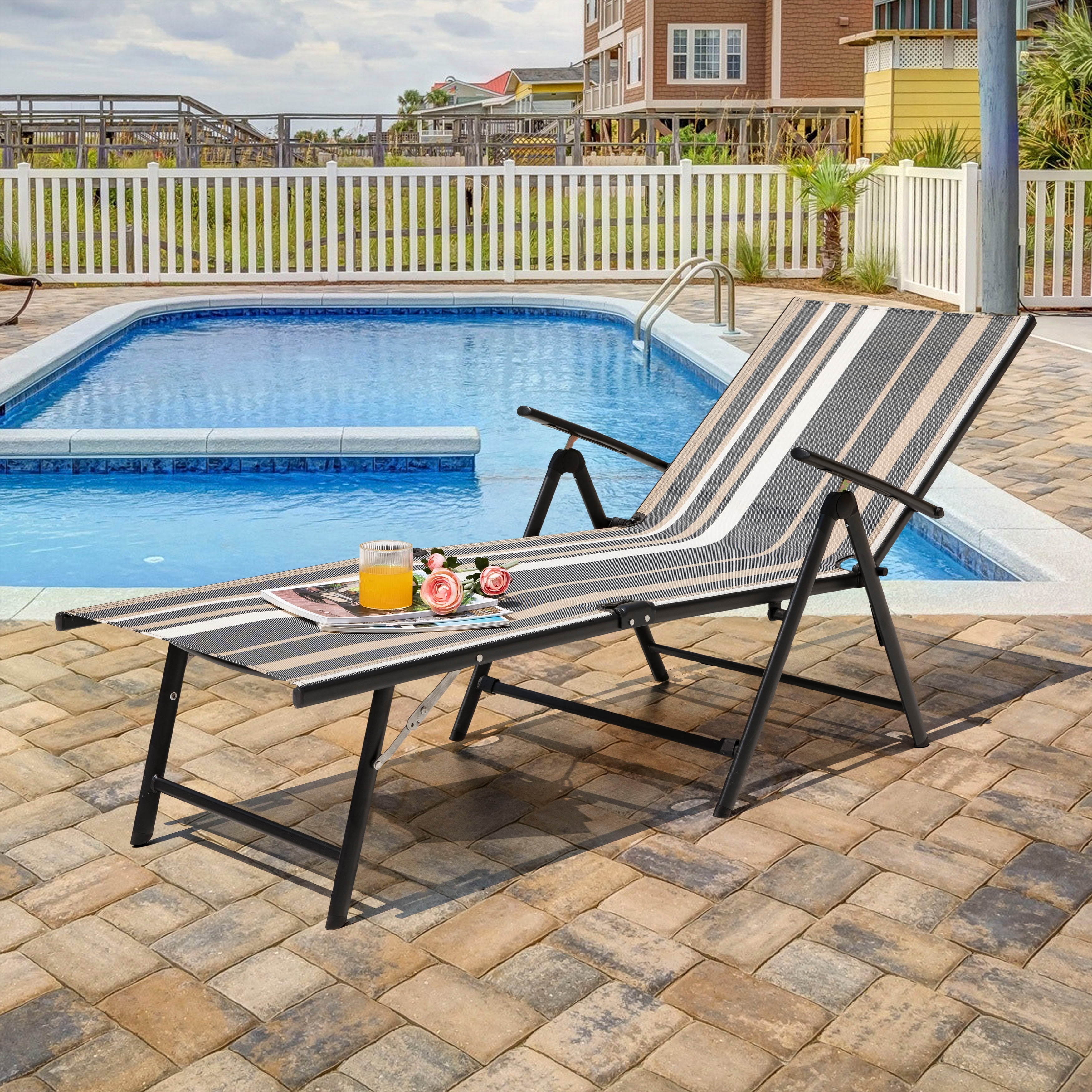 Nuu Garden Outdoor Folding Chaise Lounge with Adjustable Backrest ...