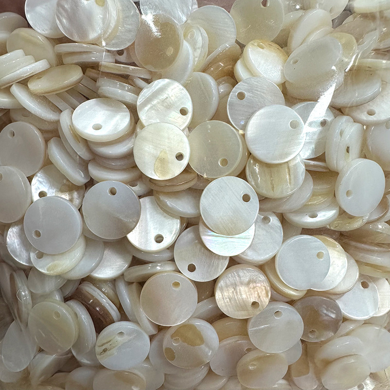Nvzi 100 pieces of Beige circular shell buttons, 0.45-inch single hole ...