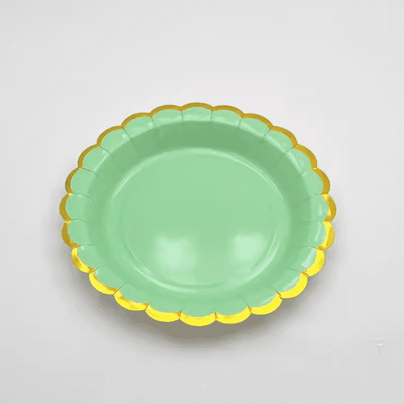 Nvzi 30 piece set of Green elegant disposable plates, 9-inch holiday party supplies paper plates, Christmas plates, family reunion supplies, and catering supplies