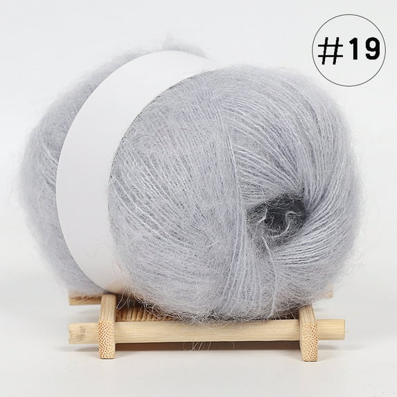 Nvzi - Grey white Scarf Yarn, 1 roll Premium Yarn Made of 30% Mohair & 70% Wool, Soft Warm Yarn Ideal for Crocheting Knitting, Perfect for DIY Scarves Hats Gloves