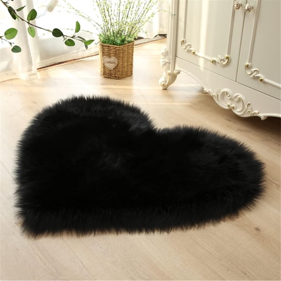 Nvzi Heart Rug, Black Heart Shaped Rug, Fluffy Faux Fur Rug, Black 2 x 3 Feet