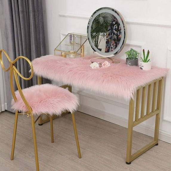 Nvzi Solid Color Plush Table Runner,Faux Sheepskin Decorative Shaggy Dresser Scarf,Not-Slip Desk Pad Food for Christmas Weddin,Luxury False Fur Dresser Tablecloth-Light Pink 40x100cm(16x39inch)