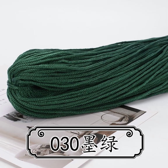 Nvzi Yarn Bulk, 200g 1 roll, Hollow yarn, Ply Polypropylene Fiber, Normal Linear Density - Ideal for Hats, Gift Bag Handles, Rugs, Colorful & Anti-Pilling Craft Yarn,green