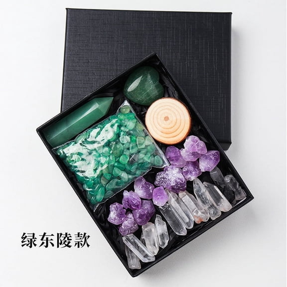 Nvzi -b 1 piece green natural crystal raw stone crystal hexagonal prism crystal crushed stone set box natural crystal stone heart mineral logo decoration ornament