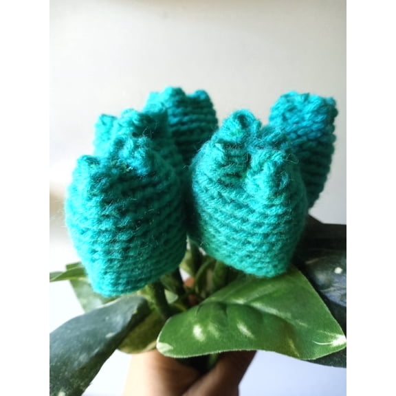 Nylo & Co. Crochet Tulips Flower Bouquet Arrangement Set in Turquoise