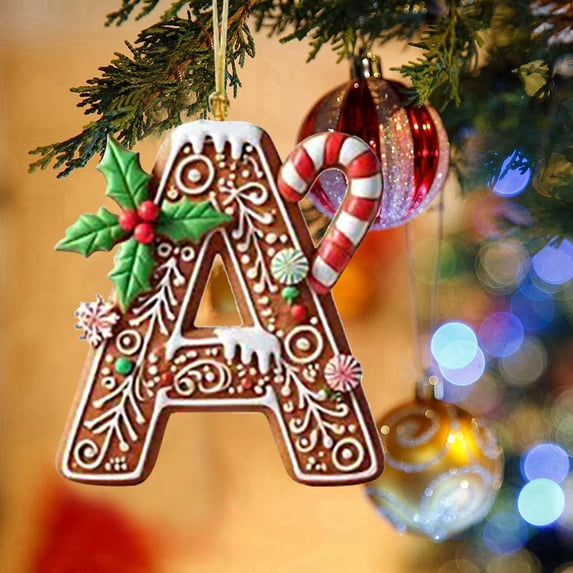 OAVQHLG3B Gingerbread Alphabet Ornaments for Christmas Tree, 26 Initial Candy Letter Pendant with Berries Pattern,Mini Alphabet Hanging Decorations for Party Gifts DIY Decor