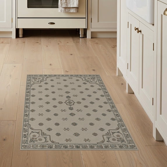 ODIKA 3'x5' Ivory Antique Traditional Medallion Floral Washable Accent Rug Classic Style Ornate Border Pattern for Bedside, Nursery Room, Pet Friendly & Non-Shedding