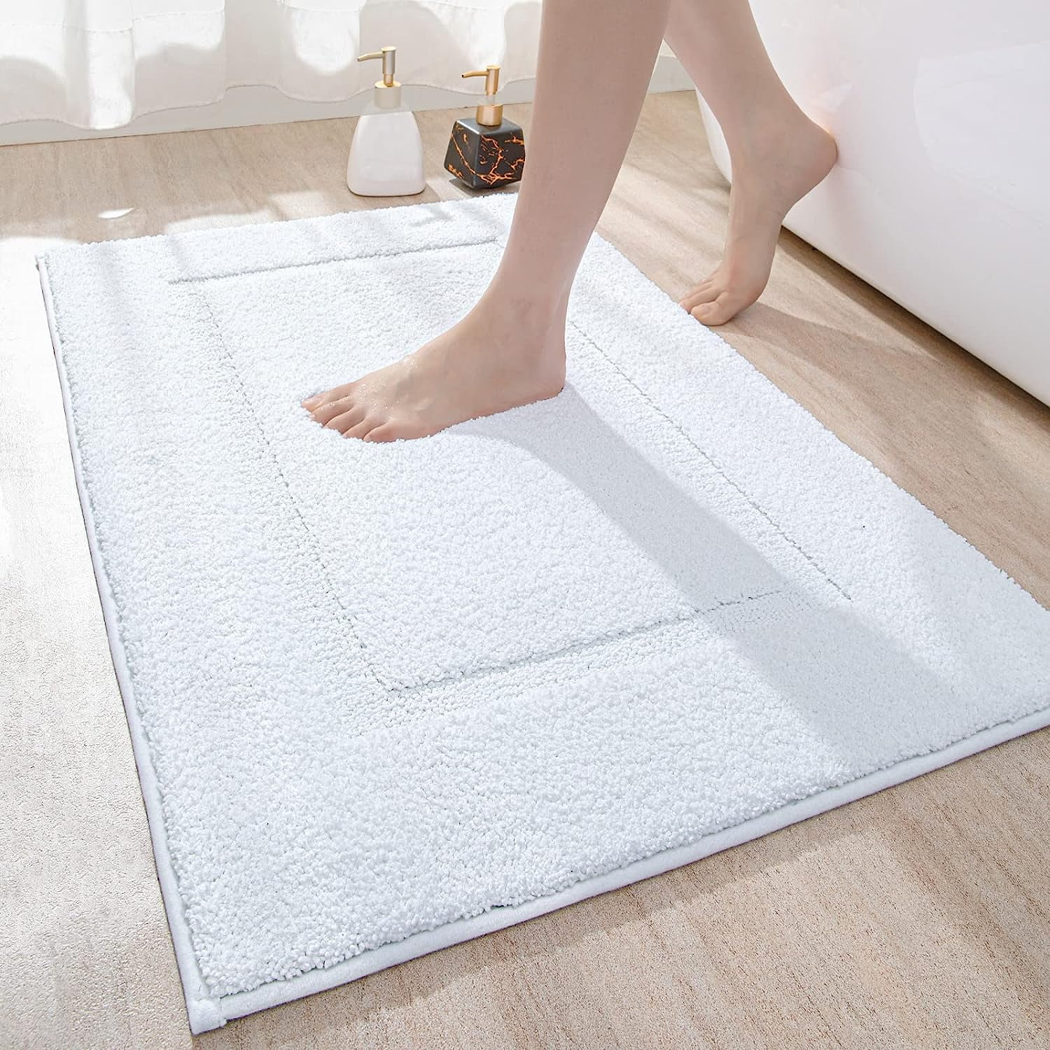 OEAKAY Bath Mat Bathroom Rug Absorbent Non-Slip Washable Shower Floor Mats  Small Carpet 24x43,Turquoise Teal and White 