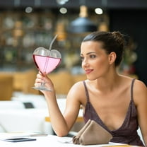 OEFNTAC Heart Shaped Cocktail Glasses Clear Glass Novelty Wine Champagne Cup Schooner Goblet for Bar Club