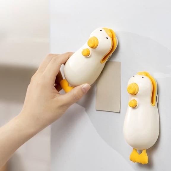 OEFNTAC Magnetic Mini Bag Sealer Portable Household Plastic Food Preservation Tool Snack Sealing Clip Type-C Charging Safety Protection Yellow Color 13. 5cm Length Kitchen Storage