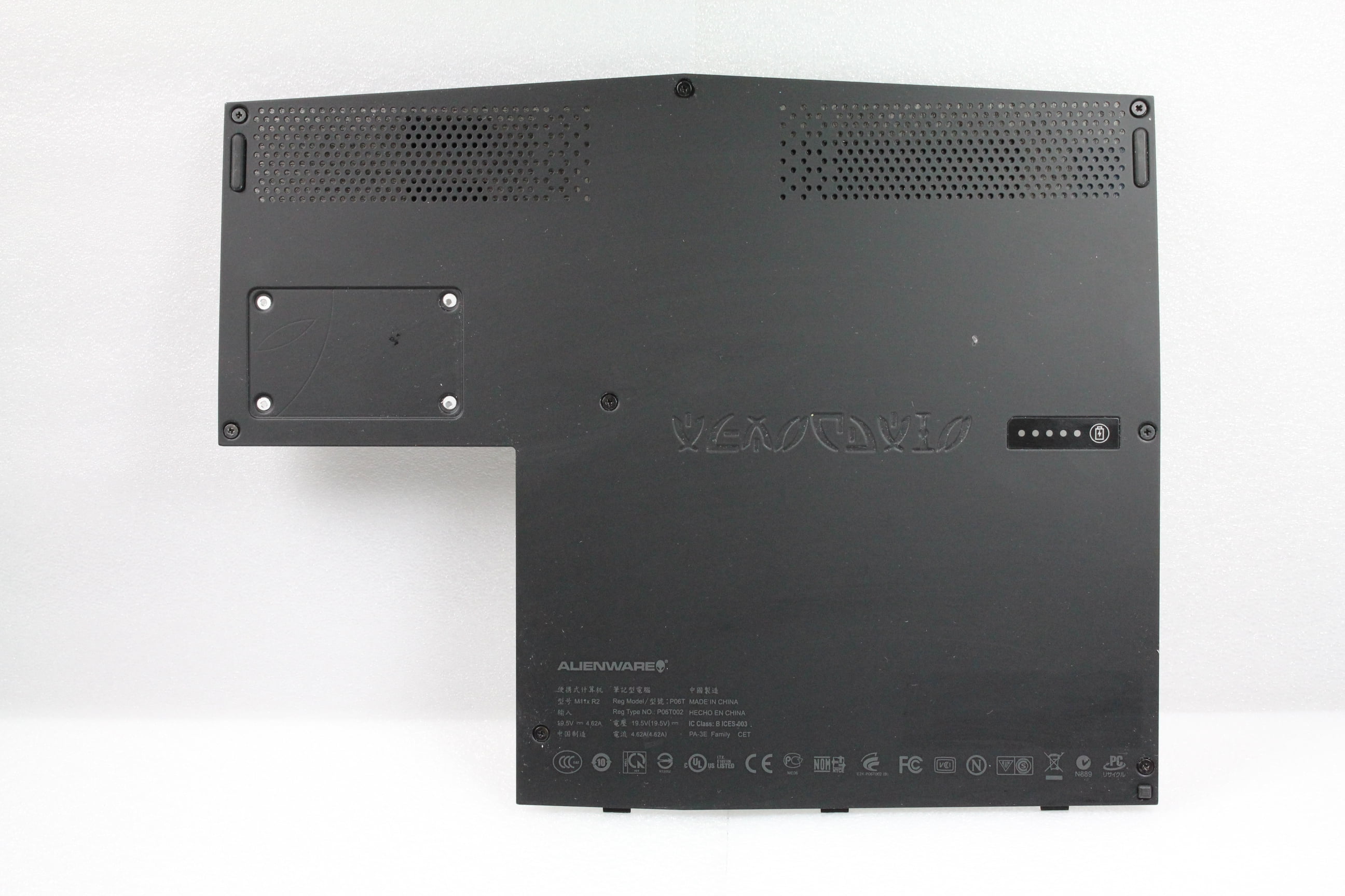 OEM DELL Alienware M11x R2 ED398 Lower Case Bottom Base Panel Access ...