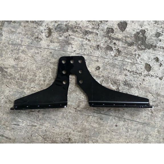 OEM FREIGHTLINER GUSSET XM, SPLAY 15-27883-002