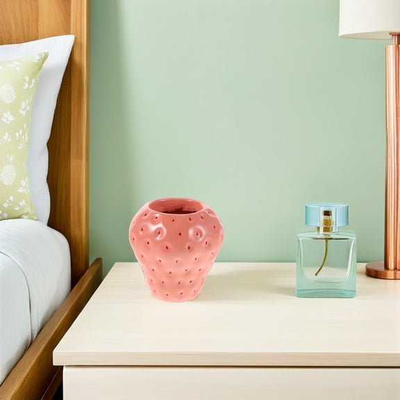 OFFIGAM Strawberry Resin Planter Vase for Fresh and Dried Flowers, Decorative Pot for Living Room, Entryway, Home and Office Decor