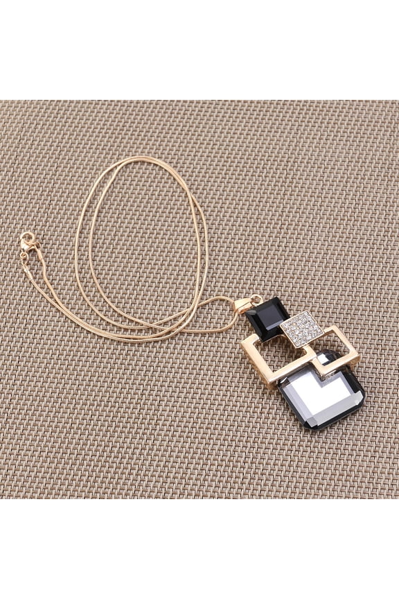 Vintage Grey Alloy Long Sweater Chain Necklace Perfect for Casual and Party