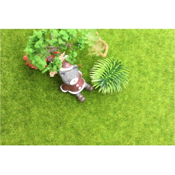 OHOIOLLA 1Pcs Green Plastic Artificial Grass Lawn for Landscape Design and Gardening Props 11.8x11.8x0.39in