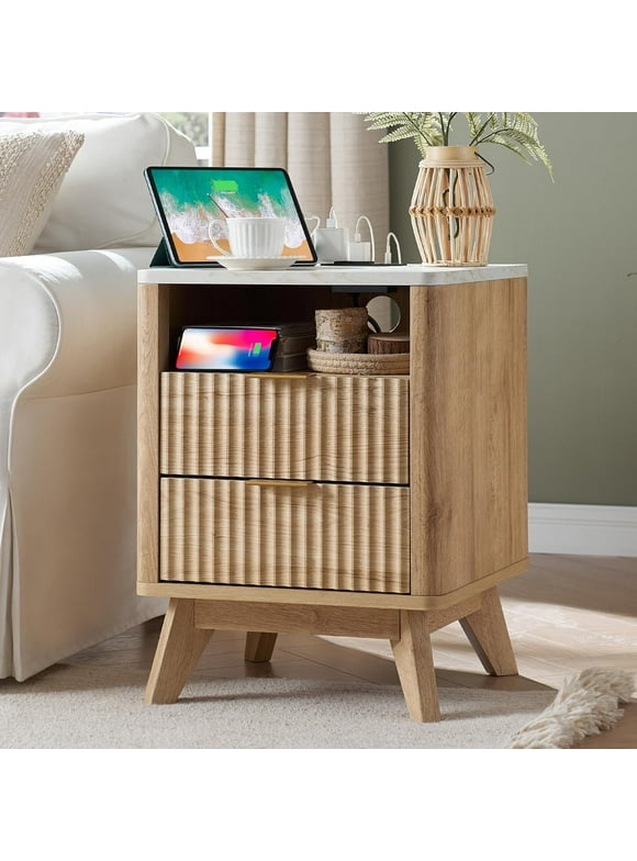 OKD Mid-Century Modern Nightstand with Charging Station, Wood End Table Side Table for Living Room Bedroom Furniture, Fluted Panel, Natural Oak