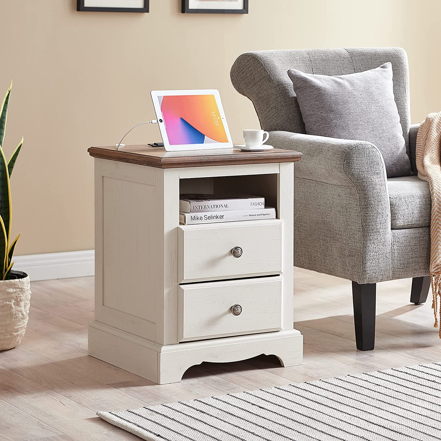 Juiluna End Table with Charging Station, Side Table and Nightstand with