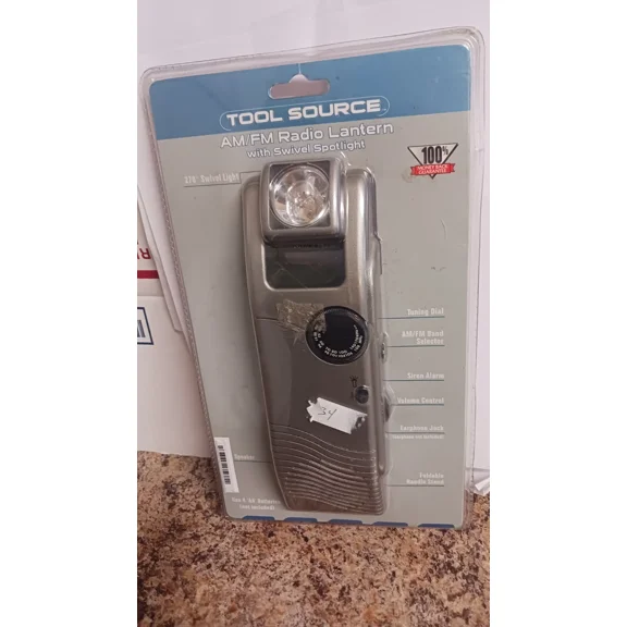 OLIVE- Am/Fm Radio Lantern Tool Source