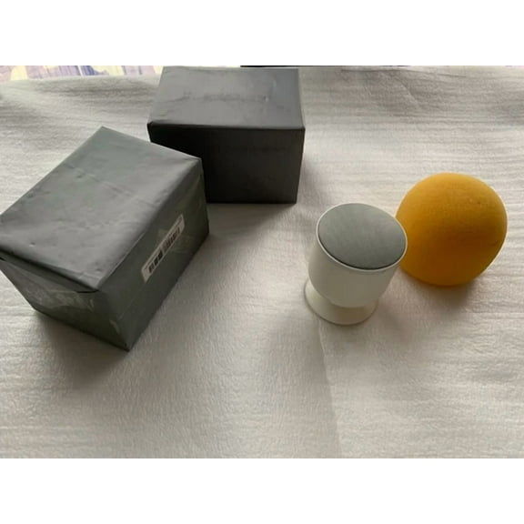 OLIVE- Portable Bluetooth Speaker With Mic, Led