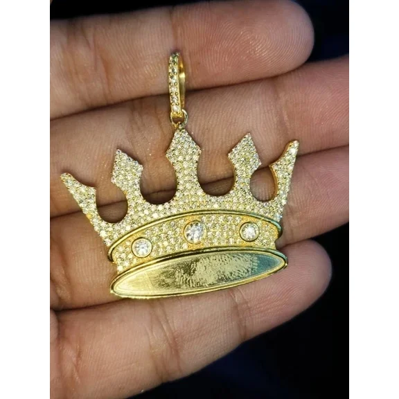 OM Jewels 1.5Ct Round Cut Cubic Zirconia 14K Yellow Gold Plated King Crown Pendant Silver