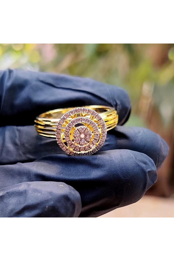 1.70Ct Round Cut Halo Engagement Women Ring 14K Yellow Gold Plated Moissanite