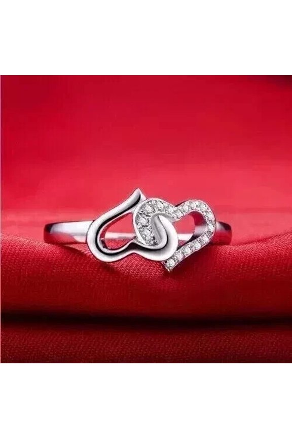 Moissanite 1.5Ct Round Cut Women's Heart Engagement Ring 14k White Gold Plated