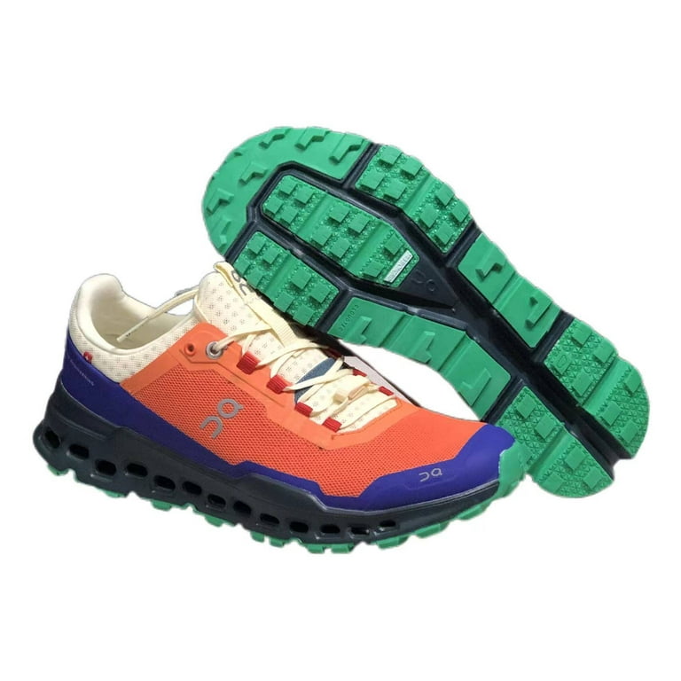 On cloud lightweight running shoe outlet