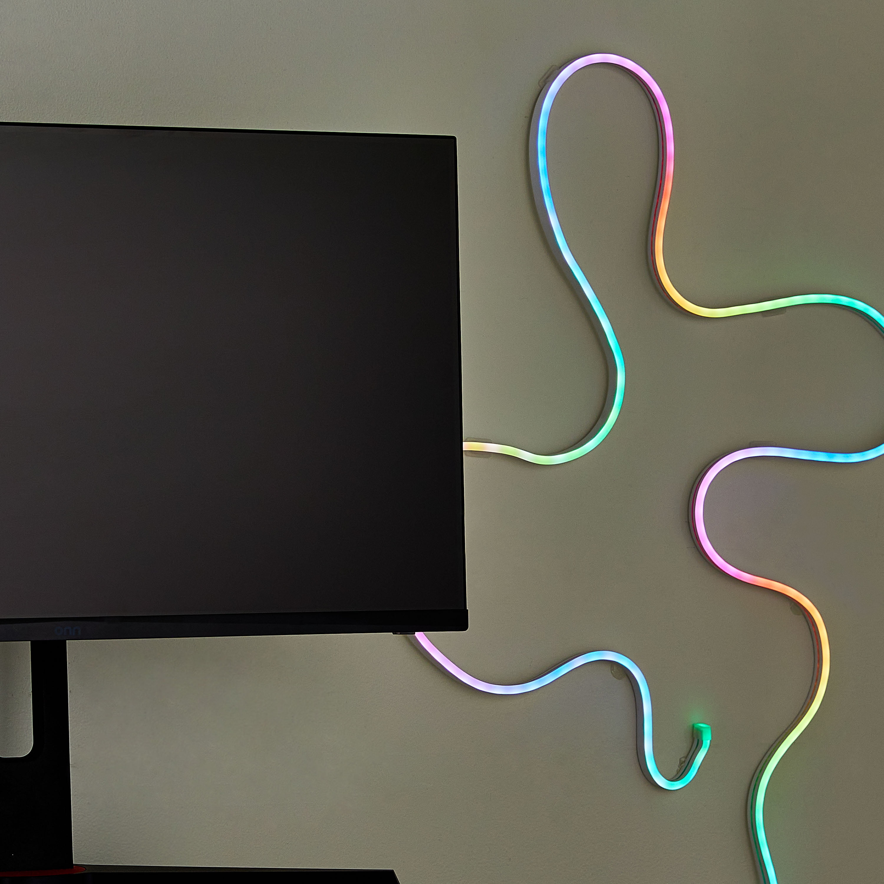 onn RGBIC Multicolor LED Neon Flex Rope Light, 6.6ft, USB Powered, Sound Reactive, Flexible Design with Remote