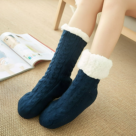 OQRKI Women’s Non-Slip Slipper Socks Winter Warm Soft Cozy Sherpa Slipper Socks Ladies Fuzzy Fleece-lined Home Indoor Socks with Grippers