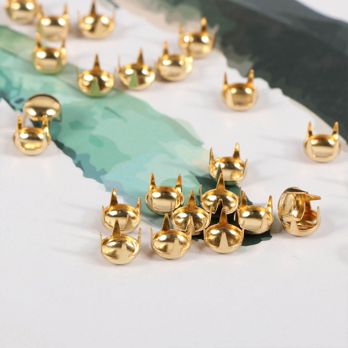 ORDDIART 100Pack Golden Metal Studs Rivets Round Punk Style for ...