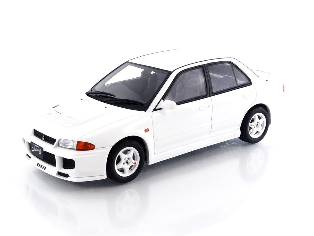 OTTO MOBILE 1/18 - MITSUBISHI Lancer Evo III - 1995