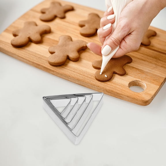 OULII 10-Piece Stainless Steel Triangle Biscuit Cutter Set for Baking and Kitchen Use in