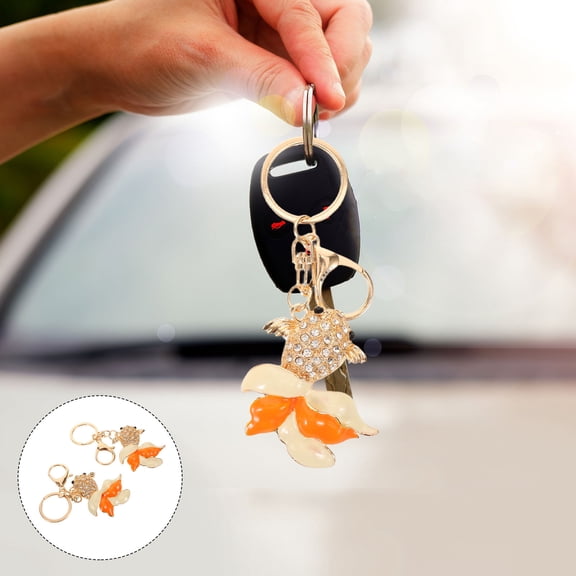 OULII 2Pcs Fish Shaped Keychain Metal Pendant with Detailed Craftsmanship for Nautical Decor