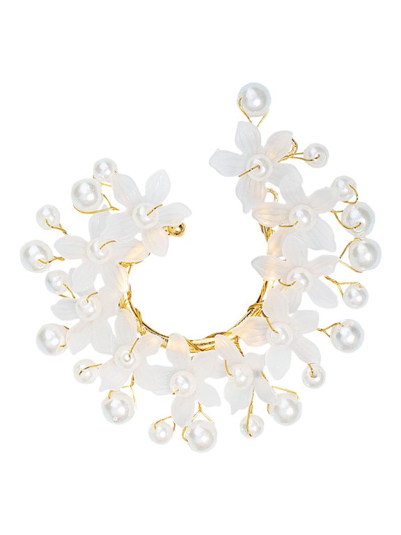 2Pcs Elegant White Flower Ear Jackets Non Piercing Adjustable Clips for Photoshoots and Parties