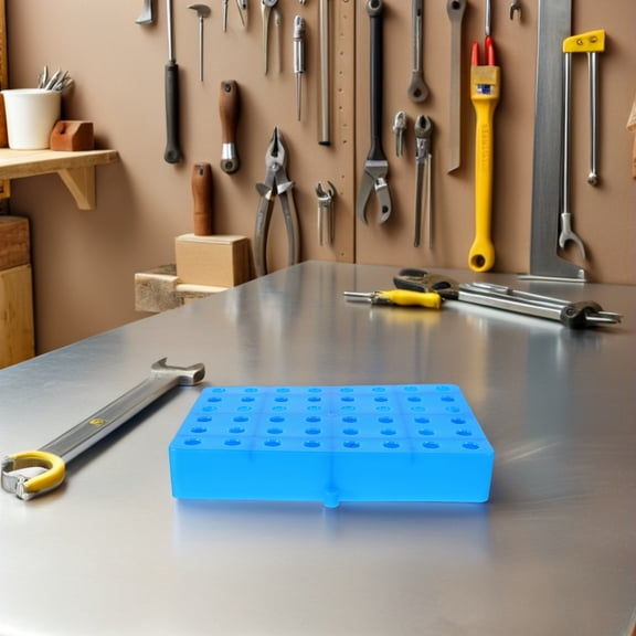 OULII 2Pcs Waterproof Plastic Grid Pallets for Storage and Organization in Warehouse Or Garage