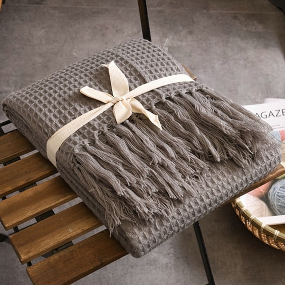 OULII Handmade Grey Throw Blanket with Refined Stitching Ideal for Home Comfort