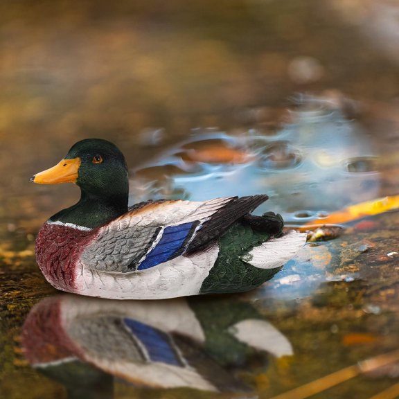OULII Water Floating Resin Duck Sculpture for Garden Yard and Pond Decoration with Smooth Rounded Edges