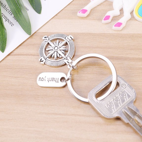 OUNONA Tsgiving Compass Keychain Perfect for Showing Personality and Protecting Keys 1Pc