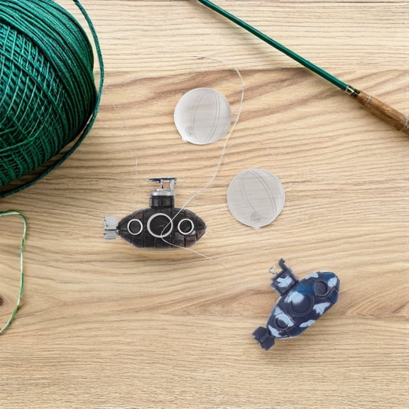 OUNONA 2Sets Durable Floating Aquarium Submarine Figurine Decoration for Freshwater Saltwater Tanks Assorted Colors