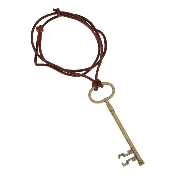 OUNONA Vintage Style Student Necklace with PU Key Pendant, Simple Torque Clavicle Chain Jewelry for Men and Women Fashion Accessories