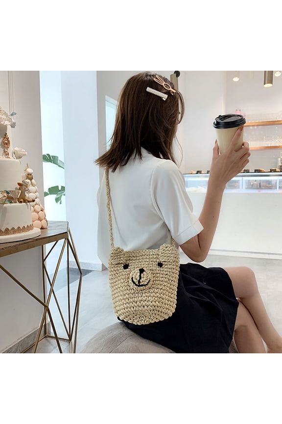 Woven Straw Shoulder Bag Beige Handbag Spacious Design Fashionable for Beach and Outdoor Activities