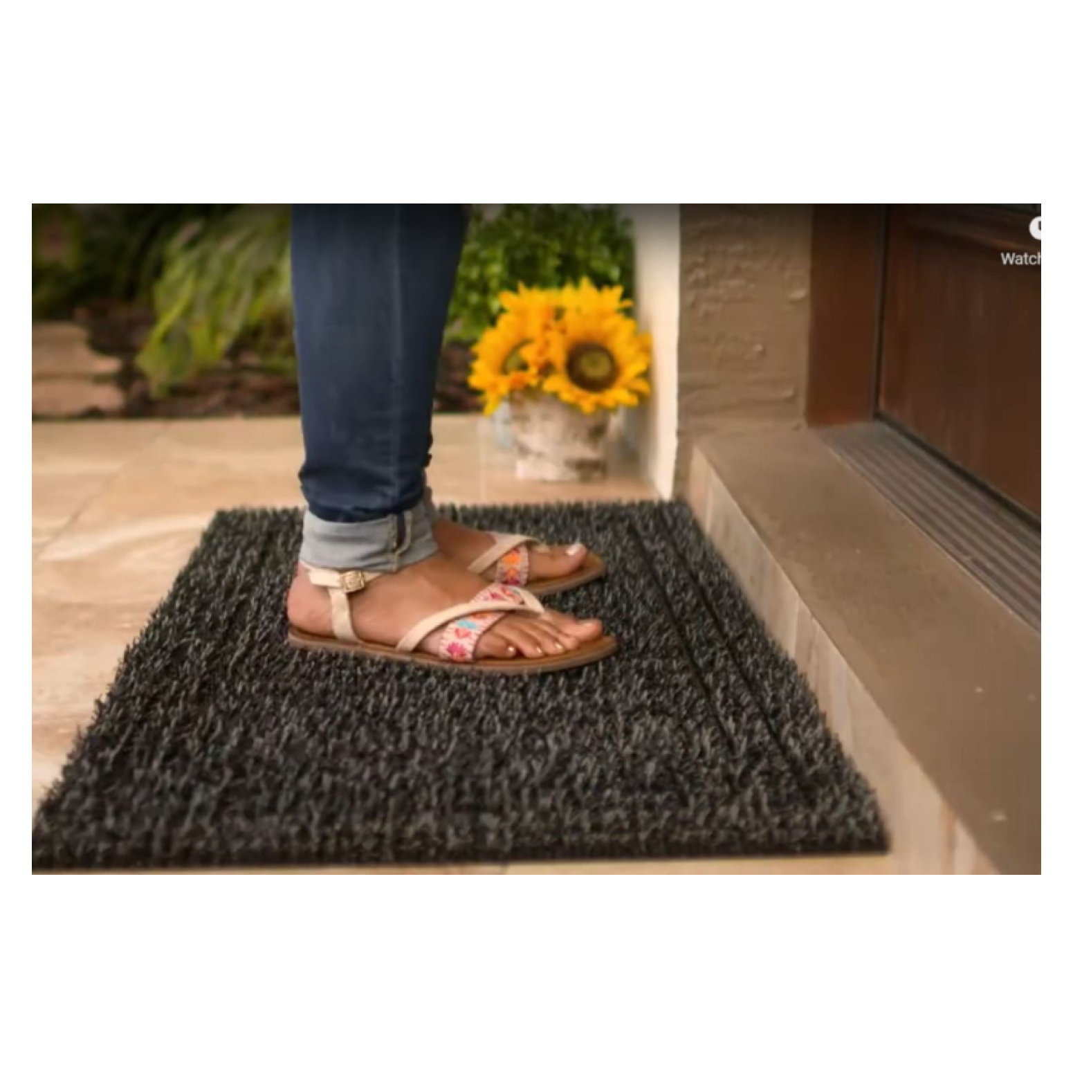 OUTDOOR DOORMAT Gray Scraper Mat, Easy to Clean Plastic Astroturf, 19.5