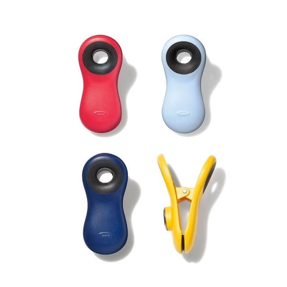 OXO Softworks Magnetic All-Purpose Plastic Clips, 4 Pack