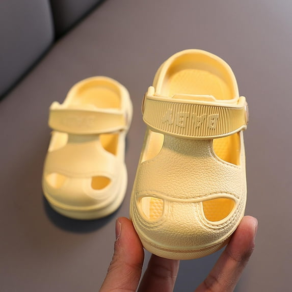 Oalirro Slide Sandals Summer Baby Hole Shoes Children Non -slip Soft Floor Old Boys Girl Beach Sandals