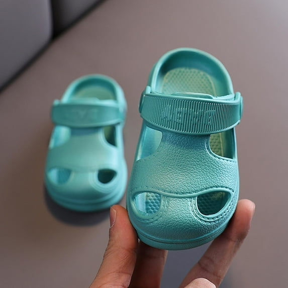 Oalirro Slide Sandals Summer Baby Hole Shoes Children Non -slip Soft Floor Old Boys Girl Beach Sandals