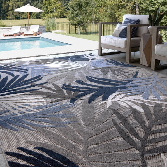 Oasis Modern Floral Blue and Cream Polypropylene Indoor Outdoor Area Rug, 7'x9' Rectangle