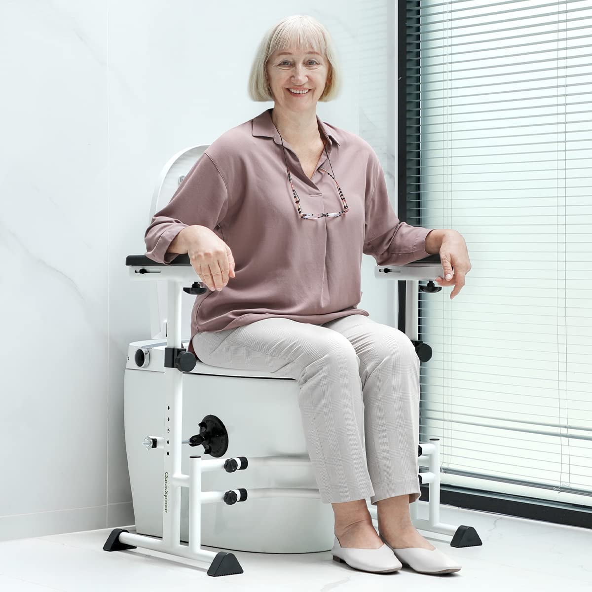 OasisSpace Toilet Safety Rails Stand Alone Toilet Rail 350lbs