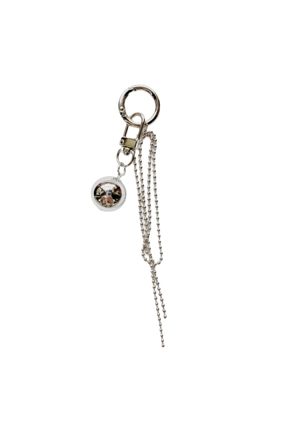 Large Metallic Globe Pendant Decorative Keychain for Creative Interior Settings