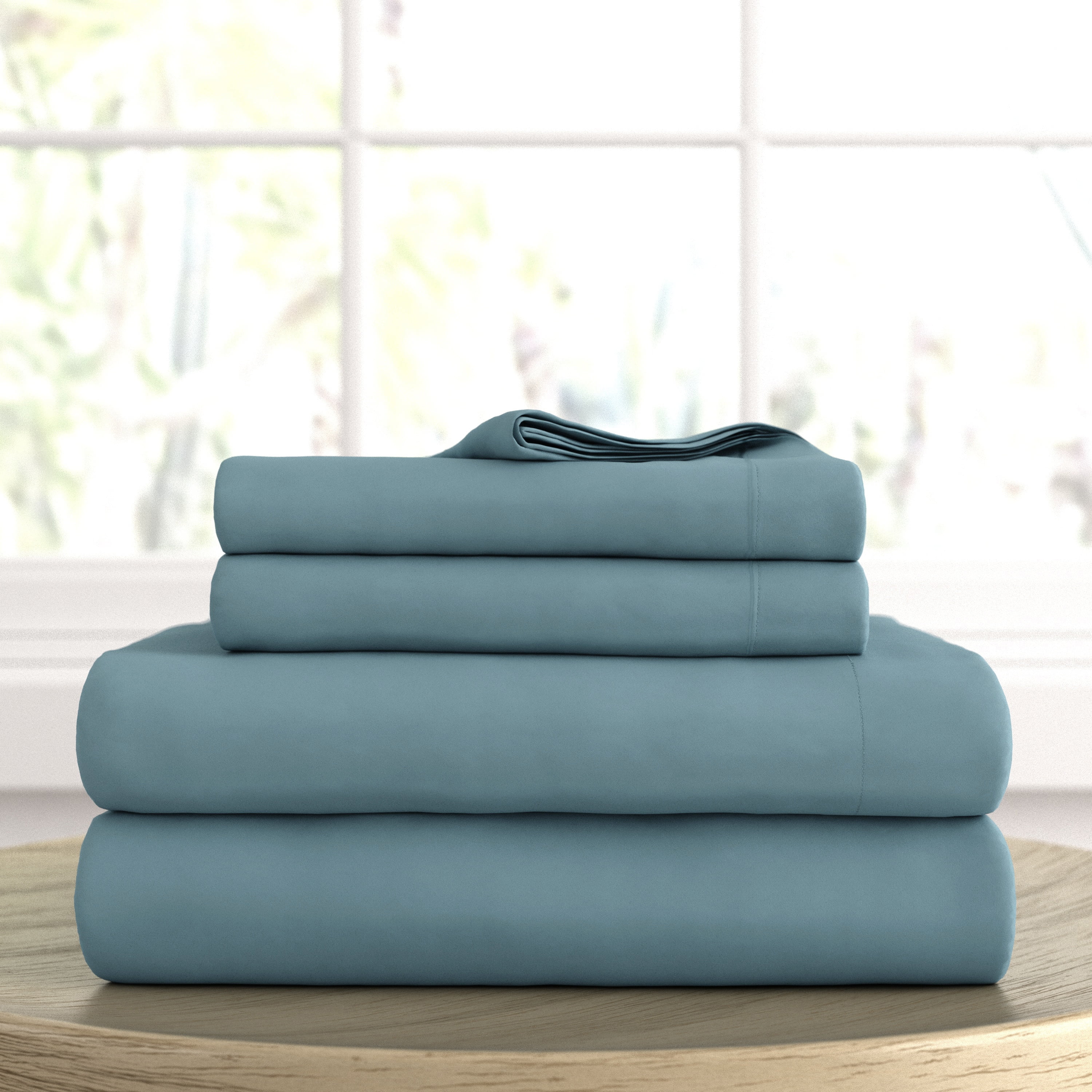Noble Linens 4 Piece Solid Microfiber Bed Sheet Set, Ocean, Full